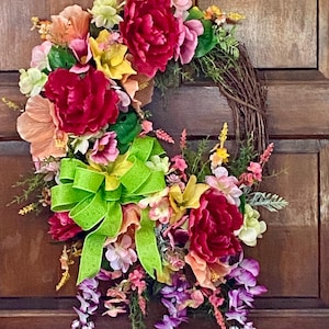 Tropical wreath, nautical wreath, summer wreath, front door wreath, beachhouse wreath, tropical flowers. Coastal wreath