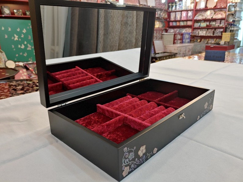 Black, Butterfly Korean Traditional Jewelry Box for Royal Family