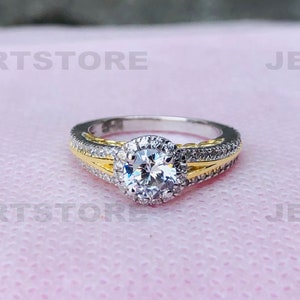 Verzauberter Anna Ring, Runder Diamant Rahmen Verlobungsring, 14K zweifarbiger vergoldeter Ring, Split Shank Ring, 925 Sterling Silber Ring, 5838