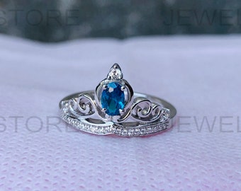 Anillo de carruaje de diamantes y topacio azul de Londres de Enchanted Fine Jewelry, anillo de plata de ley maciza, regalo de cumpleaños, 6157