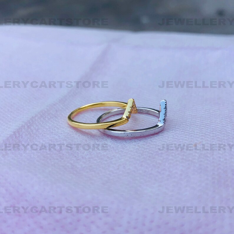 White /& Yellow Gold Rhodium Plated Ring Set Stackable Rings Delicate Charm Ring 6609 Chevron Diamond Ring Set Wonder Woman V Shape Ring