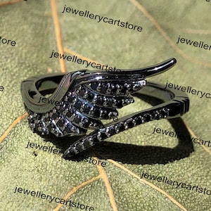 魔法のディズニーヴィランズ マレフィセント 1/5 CT。重量強化ブラックダイヤモンドリング、スターリングシルバー製、ブラックロジウムメッキシルバー製