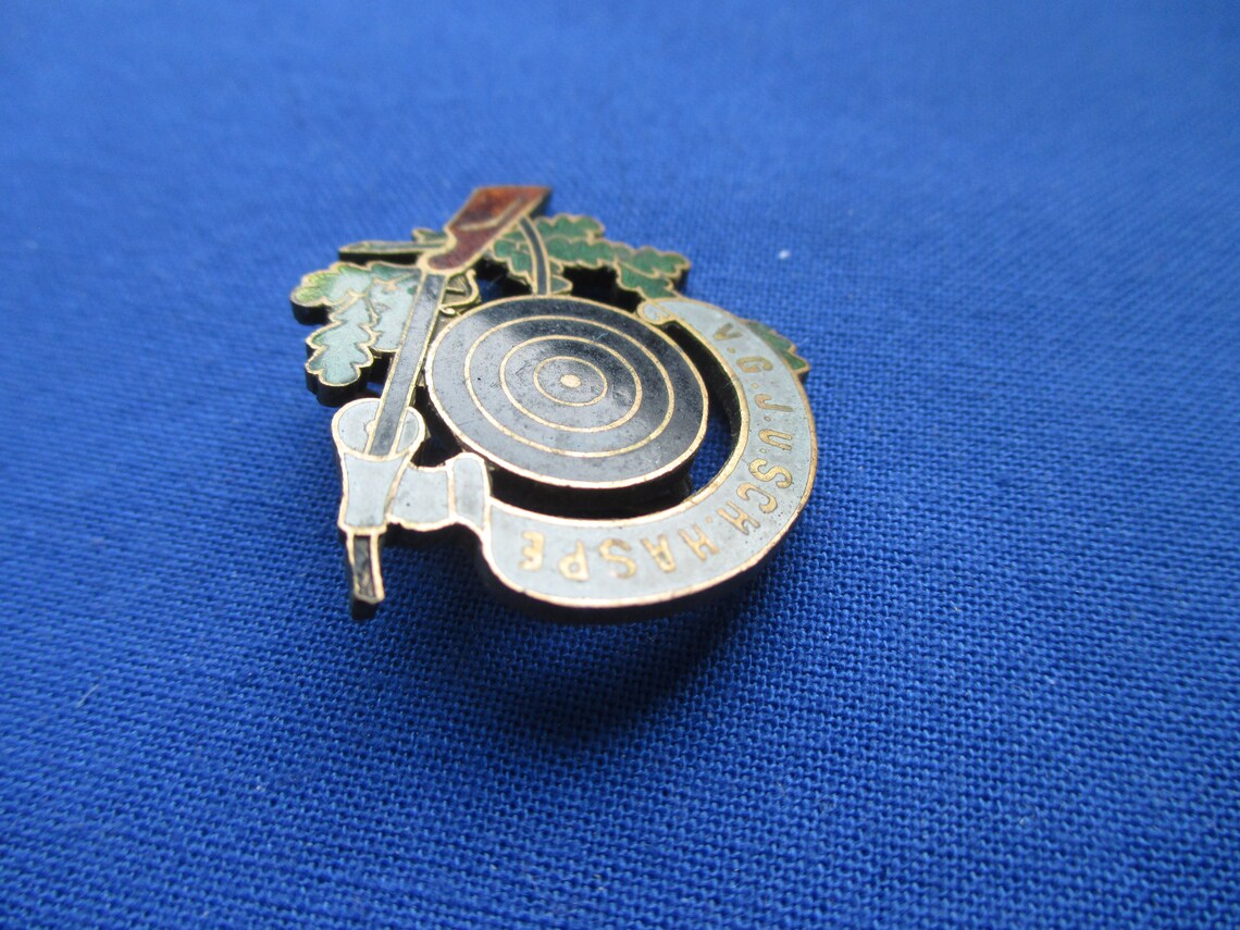 Shooting Pinback Gun & Target Pin Vintage German Hatpin Etsy
