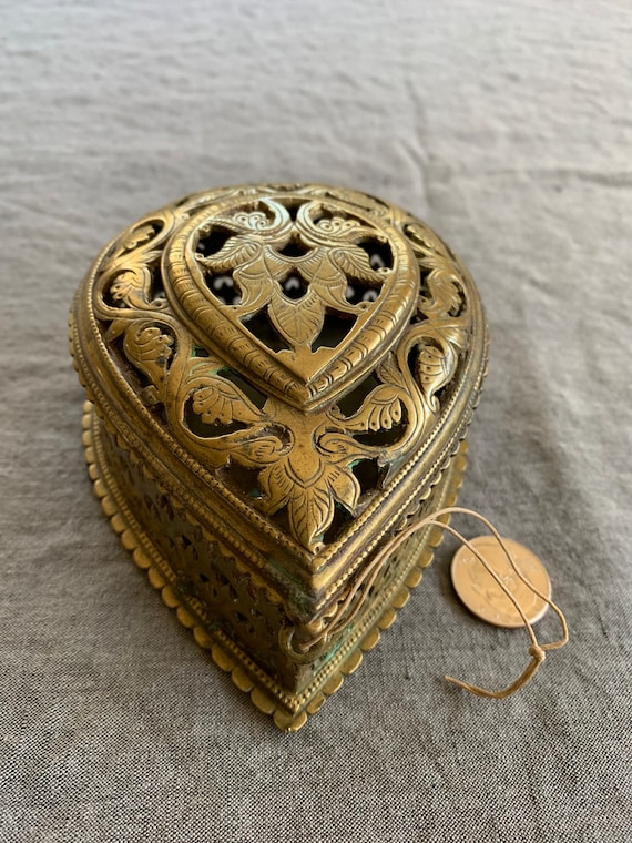Antique Brass Jali Cut Heart Shape Jewelry Box - image 1