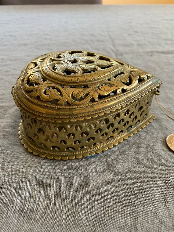 Antique Brass Jali Cut Heart Shape Jewelry Box - image 2