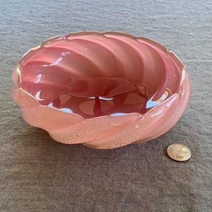 Murano Pink Scalloped Dish with Gold