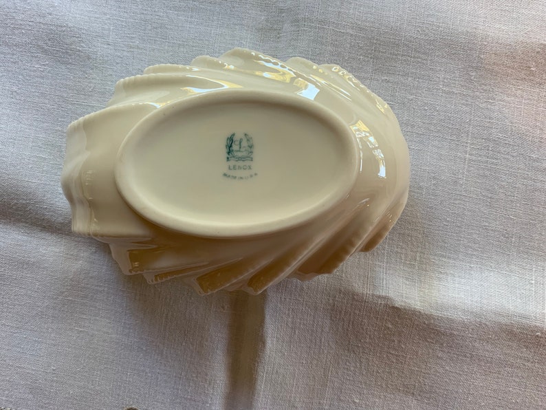 Classic Vintage Lenox USA Collectible Scalloped Acanthus Leaf | Etsy