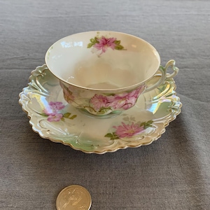 Teacup and Saucer Sets