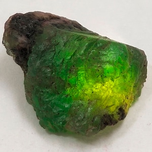 100% Natural Green Emerald Zambia Rough Loose Gemstone Genuine Green Emerald Rough Loose Gemstone Emerald Rough