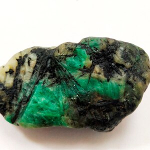 Natural Emerald Zambian Green Rough Loose Gemstone Genuine Green Emerald Zambian Rough Gemstone 187 Cts