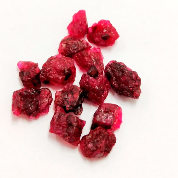 Natural (Bixbite) Red Beryl Raw Rough Loose Gemstone Lot Genuine Red Bixbite Beryl Raw Rough Gemstone Lot