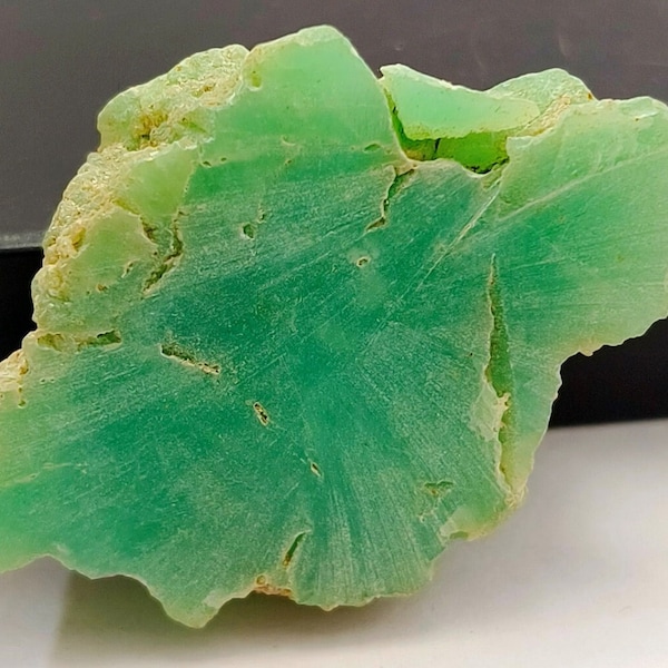 Natural Australia Chrysoprase Untreated Unheated Rough Loose Gemstone Genuine Chrysoprase Rough Australia Gemstone C77