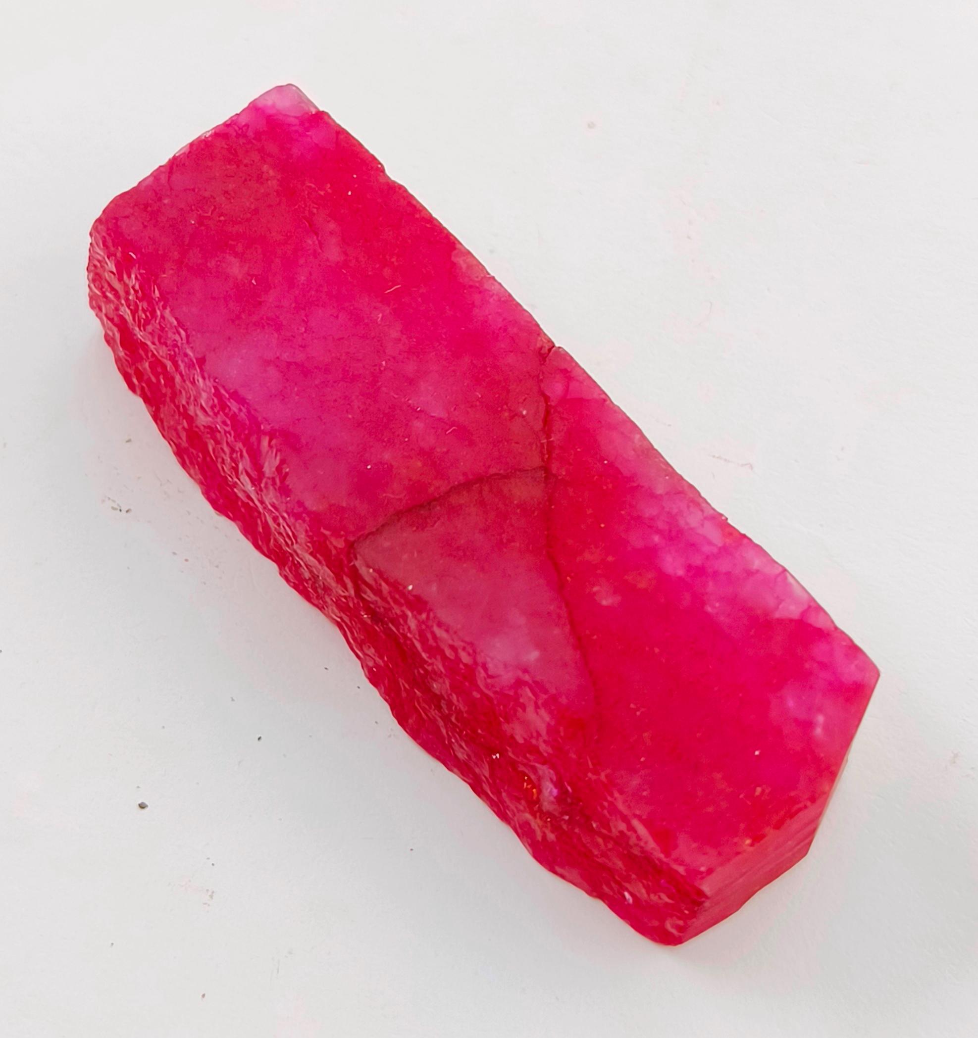 ビクスバイト原石 レッドベリル原石 宝石質 約1ct 天然レッドベリル・ビクスバイト 183カラットクリスタル：アフリカ産