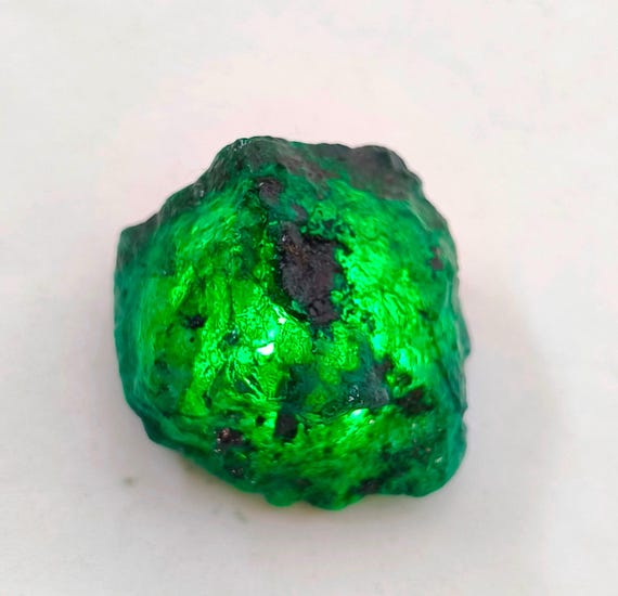 Émeraude Naturelle Non Traitée De Colombie - 1,35 Carats, Taille émeraude, Couleur Verte, Transparente