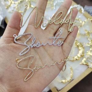 Collar con nombre de diamante personalizado, collar con letras de cristal, collar con firma con nombre, collar escrito a mano, regalo de joyería con collar de pavé personalizado