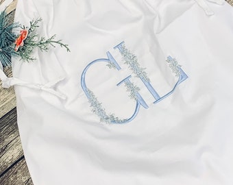 Embroidered personalised Laundry Bag birthday christmas mothers day washing gift wedding embroidery initials clothes kids children present