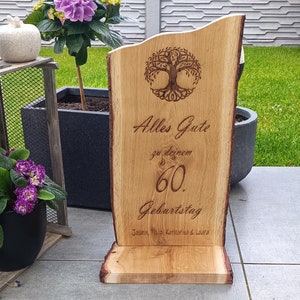 Wooden stele / wooden stand / entrance sign / star
