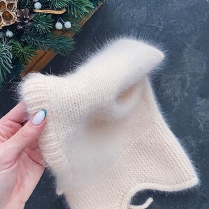 Cagoule (balaclava) Tricotée En Laine Angora Beige - Taille Unique, Faite Main, Neuve