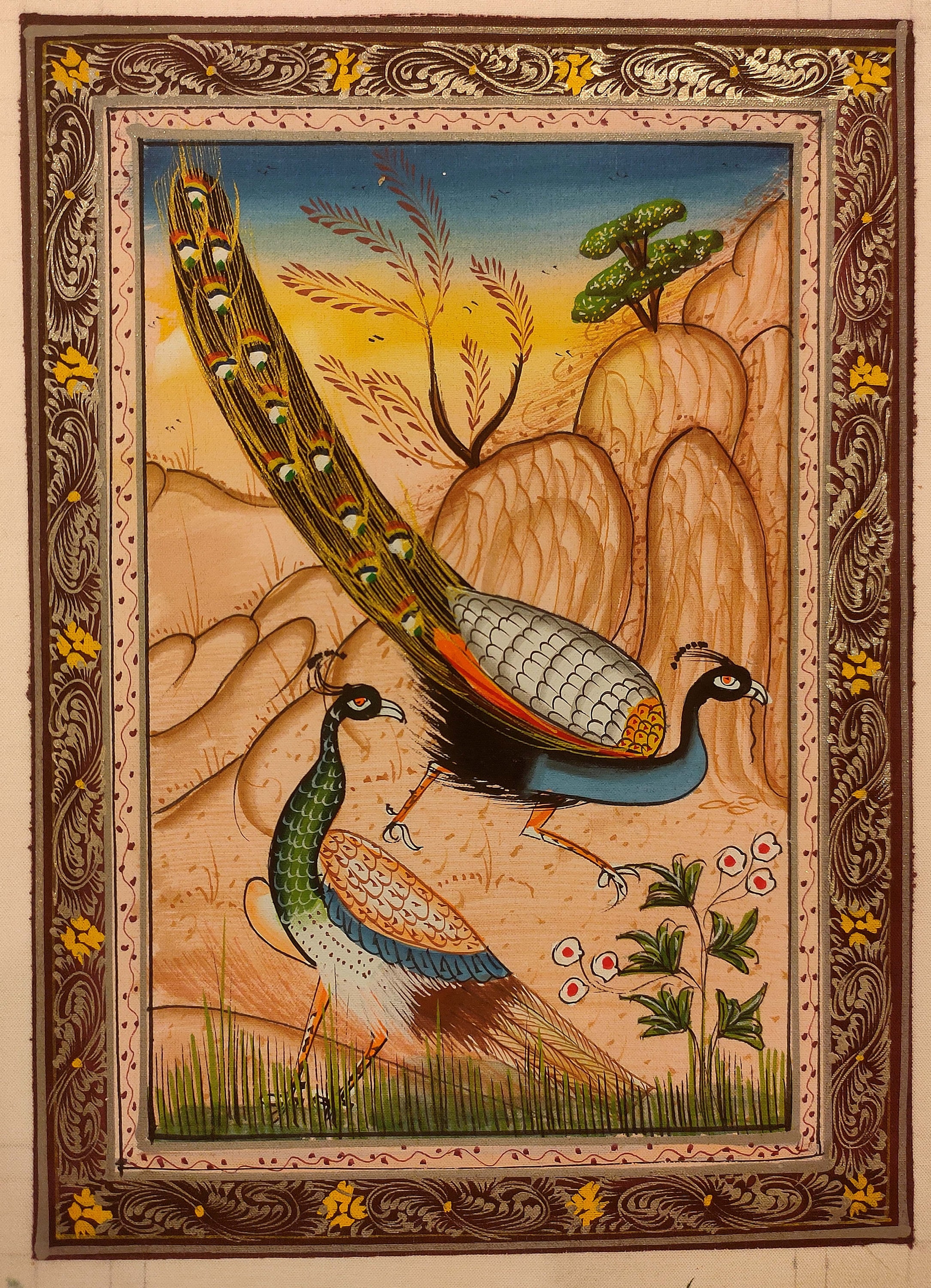 インド　アンティーク　骨董品　孔雀の絵具入れ 手作りの孔雀の細密画：伝統的なインドのシルクアート - Etsy 日本
