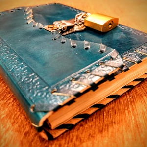 Forest Green Leather Journal With Lock: Handmade Travel Diary ...