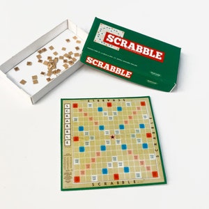 Create Your Own Miniature Dolls House Board Game