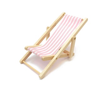 Dolls House Miniature Striped Deck Chair