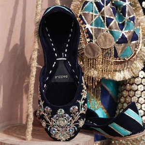 Pakistani Khussa Shoes For Women Pakistani Juttis For Women Punjabi Jutti