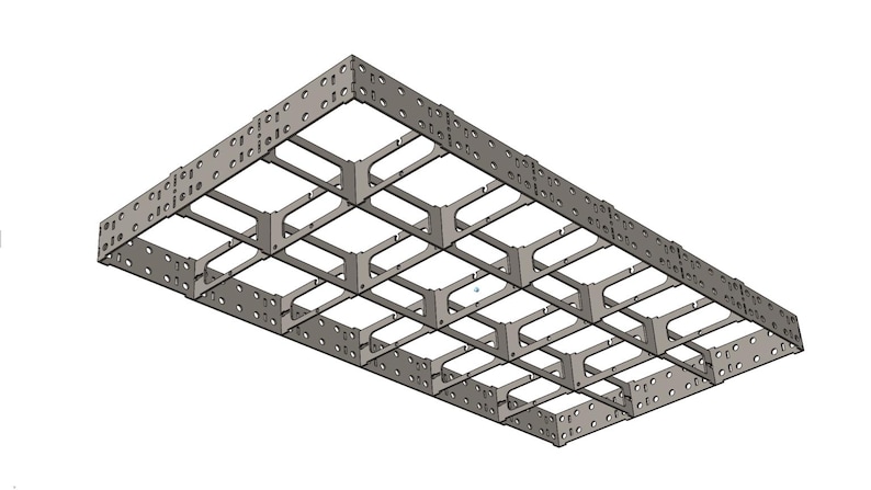 K&ouml;nnte beinhalten: Graue rechteckige Metallstruktur mit gitterartigem Muster. Die Struktur besteht aus miteinander verbundenen Metallteilen mit zahlreichen kleinen L&ouml;chern an den Kanten. Das Design scheint eine St&uuml;tze oder ein Rahmen zu sein.