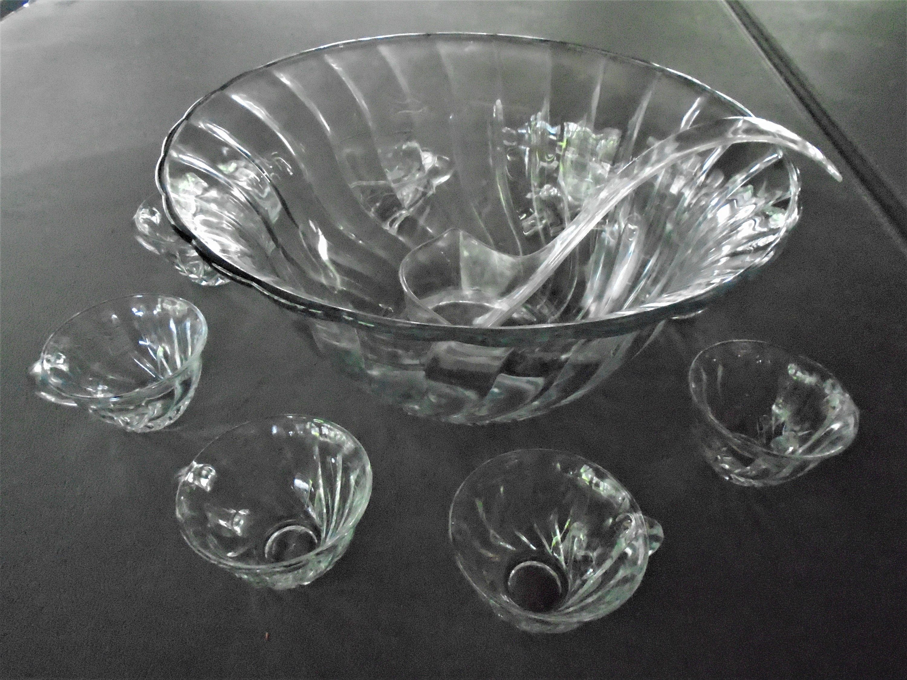 18 Piece Anchor Hocking VICTORIA Entertainers Punch Bowl Set