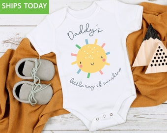 Daddy Onesie® Baby Gift - Daddy's Little Ray of Sunshine - Cute Baby Clothes - Father's Day Baby Bodysuit - Sunshine Baby Shower Gift Idea