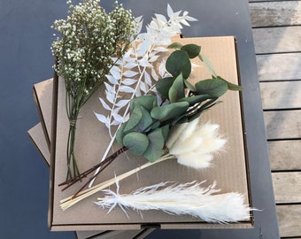 DIY dried flowers for bouquets or decorations