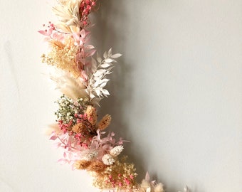 Garland of dried flowers