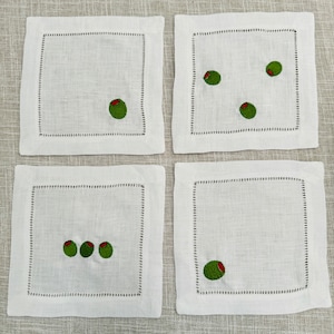 Embroidered Olive Linen Cocktail Napkins – Set of 4 – Funny Barware Coasters – Martini Olive Design – Hostess Gift – Linen Drink Napkins