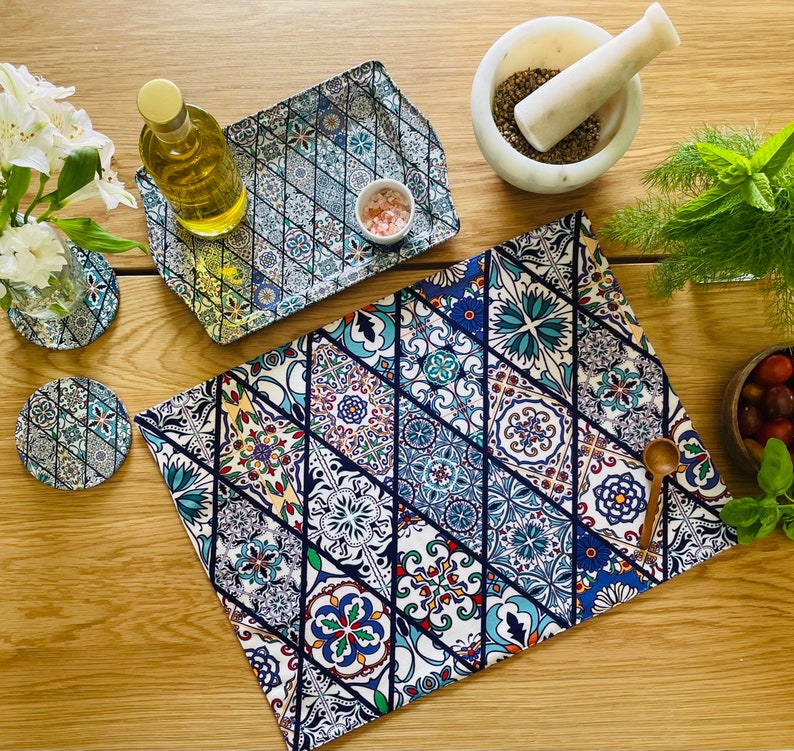 Placemats / Mediterranean Persian Pattern Placemats Set of 2, 4, 6 Table Mats Placemats & Tray Set Housewarming Christmas Gifts Mediterranean