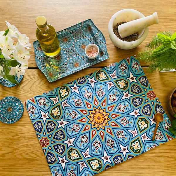 Mediterranean Pattern Placemats | Placemats Set of 2, 4, 6 | Table Mats | Placemats & Tray Set | Housewarming Gift | Dining Mat / Home Decor