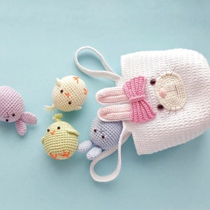 Easter basket crochet pattern - miniature easter ornaments