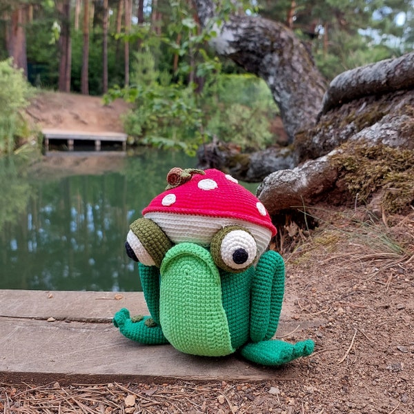 Crochet frog pattern amigurumi pattern. Amigurumi mushroom hat