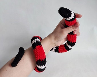 Crochet snake plush pattern. Crochet animal.