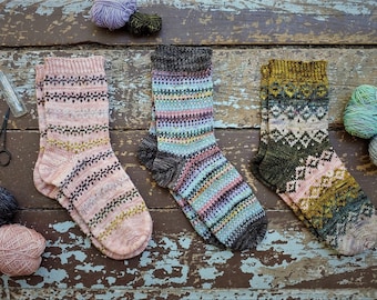 ¡Desguace! Colección de calcetines, construcción con puños, patrón de tejido