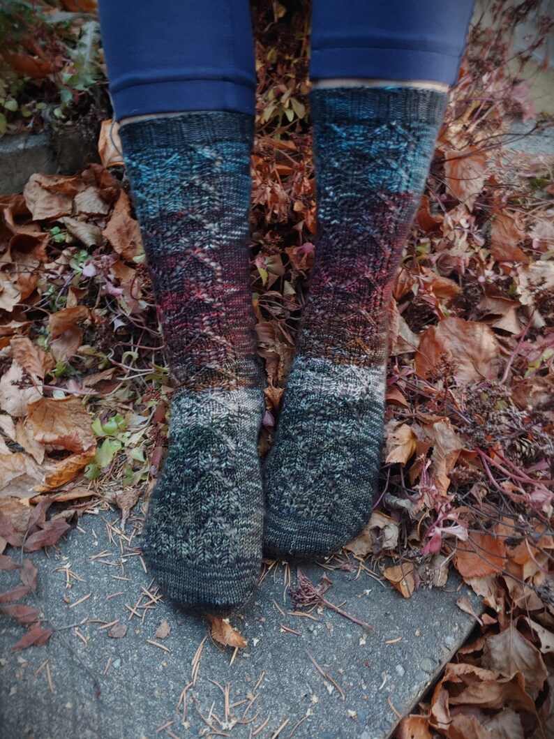 13 Nights of Spooky Socks, Toe Up Construction, Sock Knitting Pattern image 7
