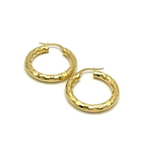18K Yellow Gold Shiny Hoop Earrings • Real 18k Gold • Diamond Cut Gold Hoop Earrings • 18K Gold Chubby Hoops • Gift for Her • Made in Italy