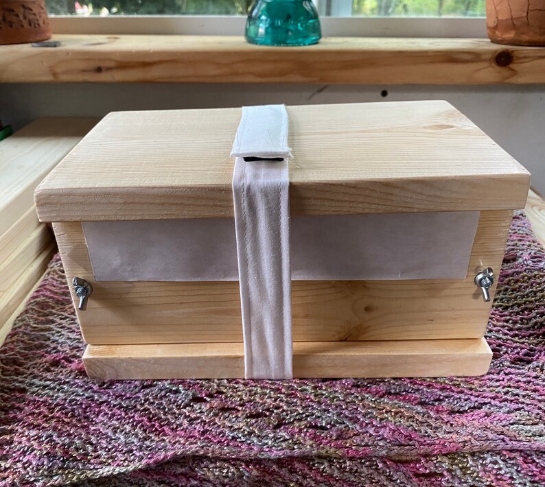 2 lb Traditional Wooden Soap mold WITH LID Etsy