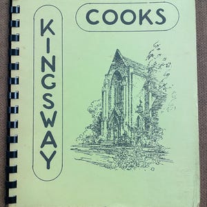 Vintage, 1976 Kingsway Cooks Cookbook