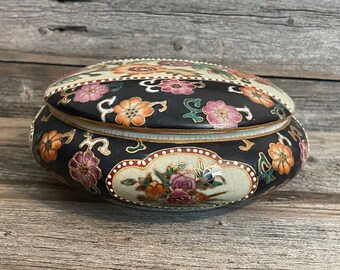 Asian Satsuma Style Cloisonne Lidded Trinket Box Hand Decorated Floral Pattern