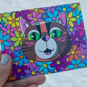 Rye de cora floral cartão postal de <br> Crie Seu Próprio Produto! Arte tirada mão cartão postal | Presente de primavera | Impressão de arte do dia dos namorados | Gato floral arco-íris