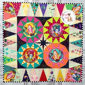 Tula Sunrise Mini Quilt Kit - Featuring Tula Pink&#39;s Curiouser Fabric  -Daydreamer-  or Nightshade Tula Pink Fabric - Tula Pink Quilt Kit