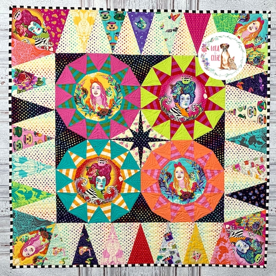 Tula Sunrise Mini Quilt Kit Featuring Tula Pink's Curiouser Fabric  daydreamer or Nightshade Tula Pink Fabric Tula Pink Quilt Kit -  Finland