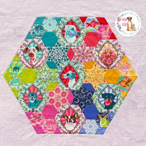 Tula Pink Besties Mini Quilt Kit -bestie Hexiecomplete Paper