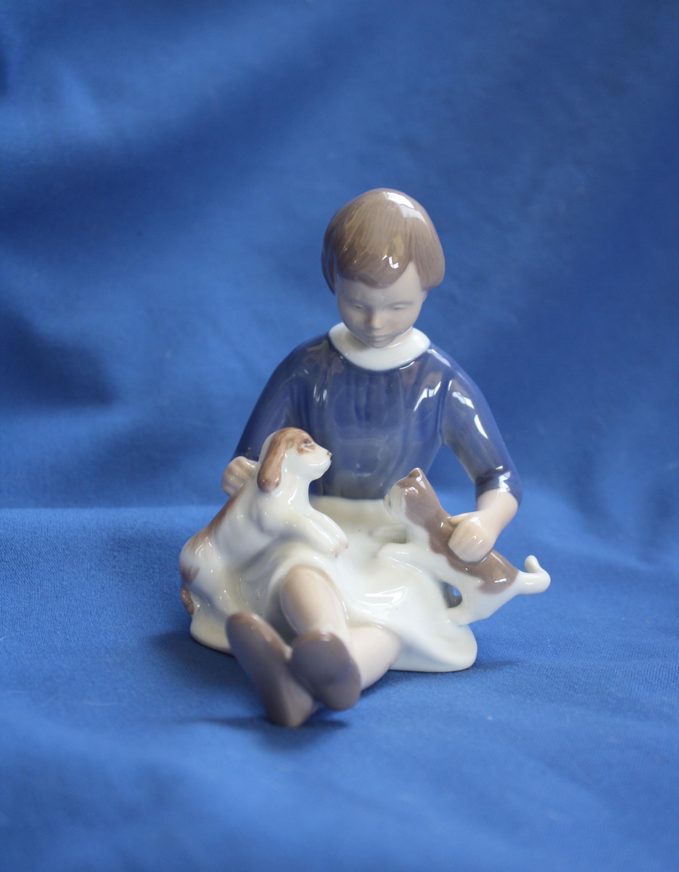 B&g Danish Porcelain Cat Figurines - Etsy