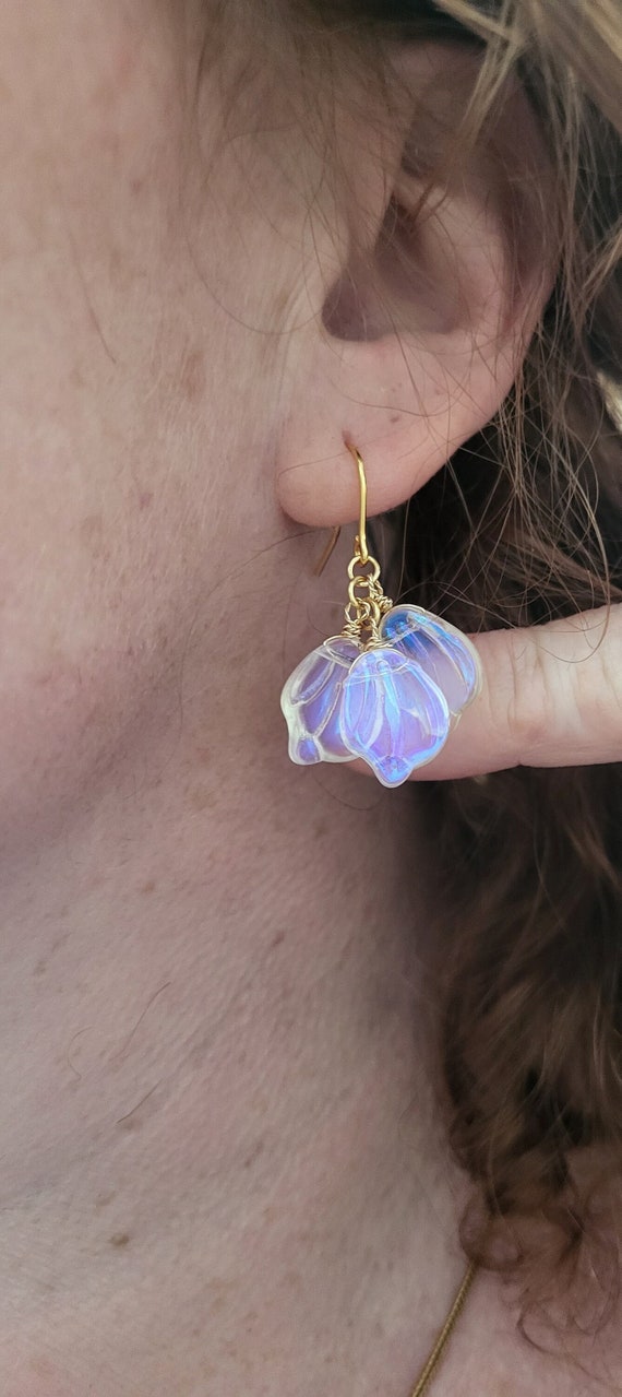 Blue shell earrings deals